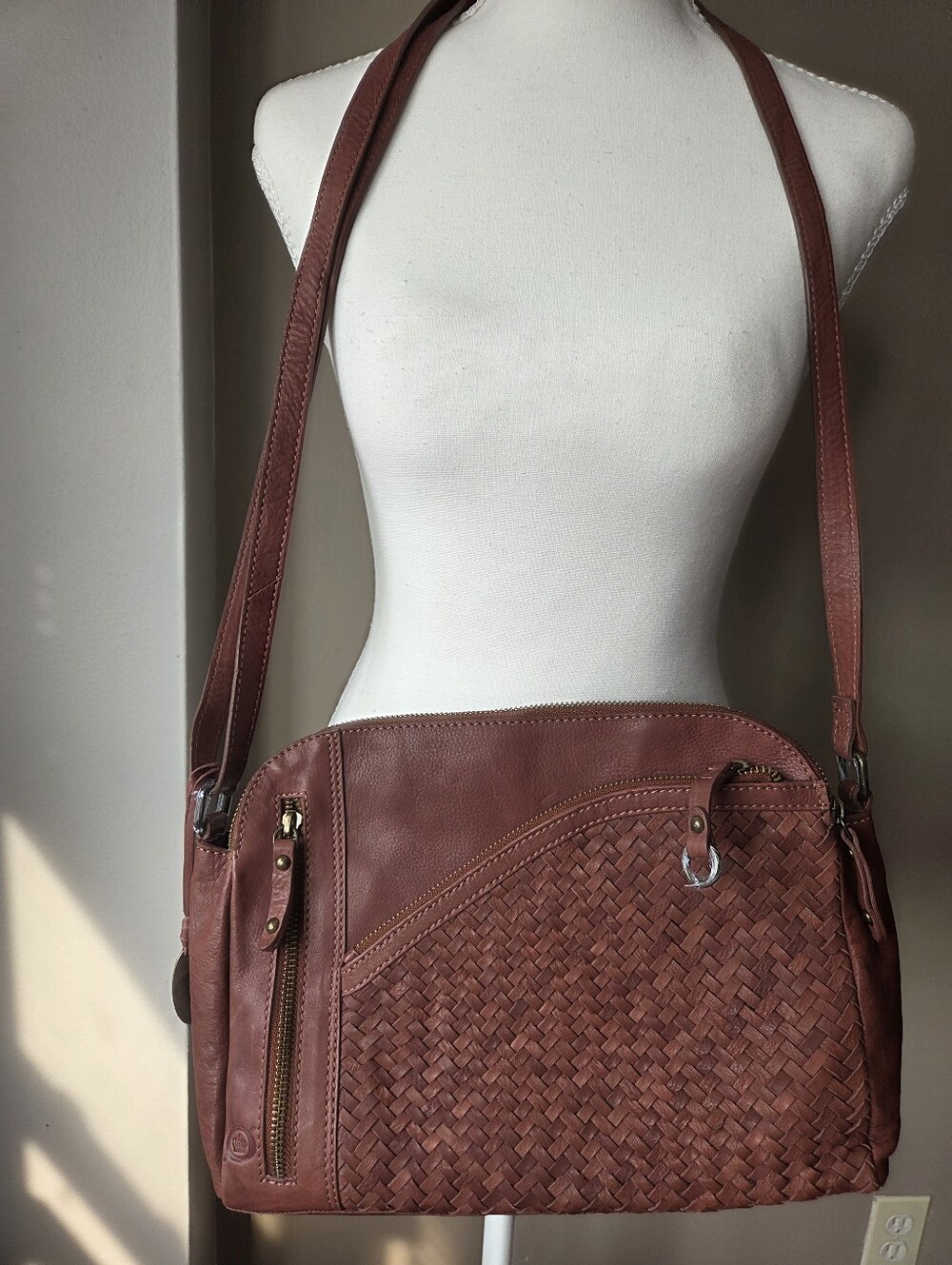 Børn Balino Woven Leather Crossbody Bag Cognac NEW WITHOUT TAGS - Picture 2 of 6